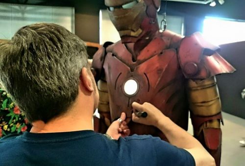 Los artistas de Marvel se rinden ante el Iron Man de Vision FES‏