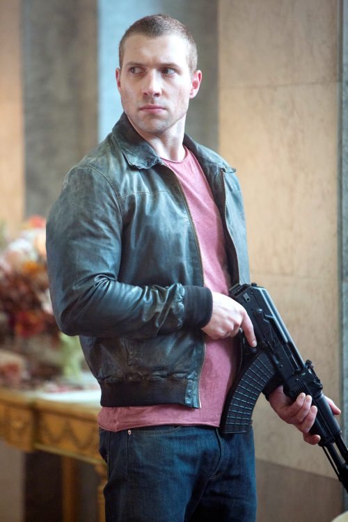 Jail Courtney como "Jack" McClane