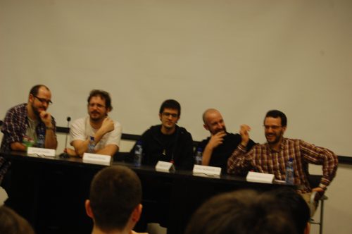 De derecha a izquierda: Xavier Águeda, Ismurg, Runtime, Nahum Rivas y Aitor Eraña en la mesa redonda sobre Webcómics