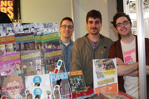 Los autores Miguel Martínez, Fran Fernández y Bouman durante el Salón del Cómic de Barcelona
